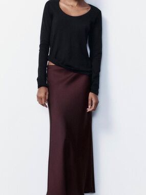 Zara Women's maroon Satin A-Line Midi Skirt